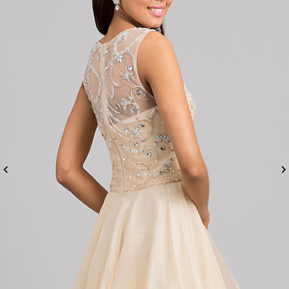 WORN ONCE!! Beautiful dress! - Picture 2 of 7